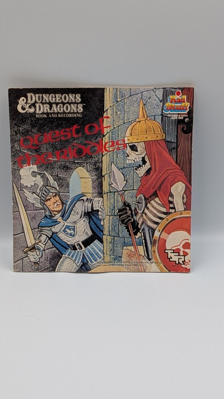 Dungeons & Dragons - Quest Of The Riddles 1984 Kids Stuff Book Only Great shape